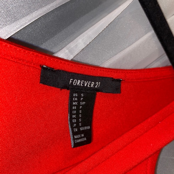 Forever 21 Fitted Red Dress - Picture 3 of 3